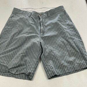 Men’s polo shorts